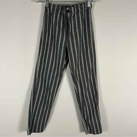 ❤️ Brandy Melville Tapered Trousers - Picture 1 of 10